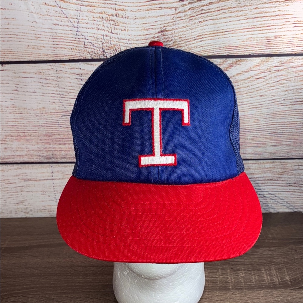 Vintage Blue and Red Baseball Trucker Cap with T Logo Texas Rangers